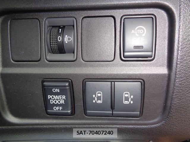 Nissan SERENA 2022-09 8882105-19
