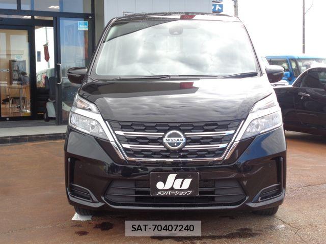 Nissan SERENA 2022-09 8882105-3