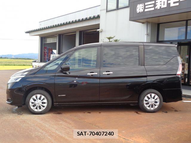 Nissan SERENA 2022-09 8882105-5
