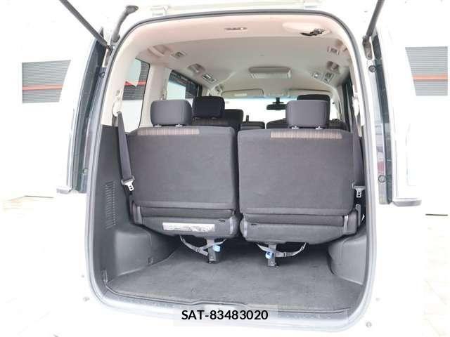 Nissan SERENA 2015-09 8882108-16