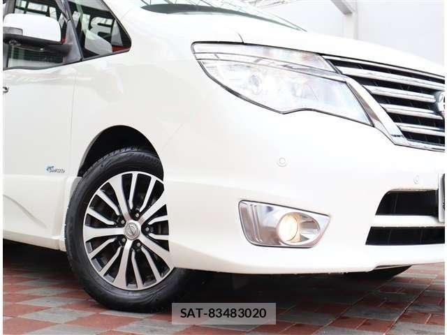 Nissan SERENA 2015-09 8882108-23