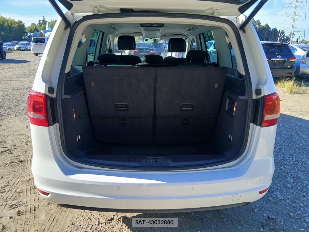 VolksWagen SHARAN 2014-08 1311433-28