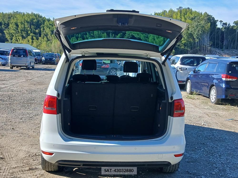 VolksWagen SHARAN 2014-08 1311433-29