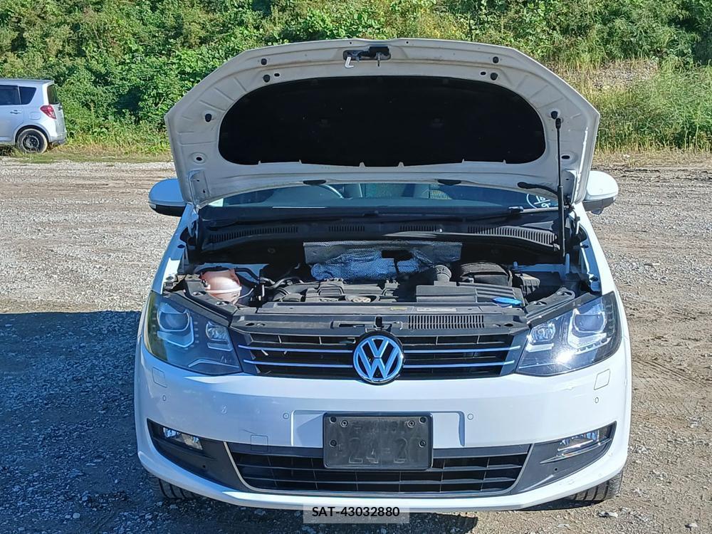 VolksWagen SHARAN 2014-08 1311433-30