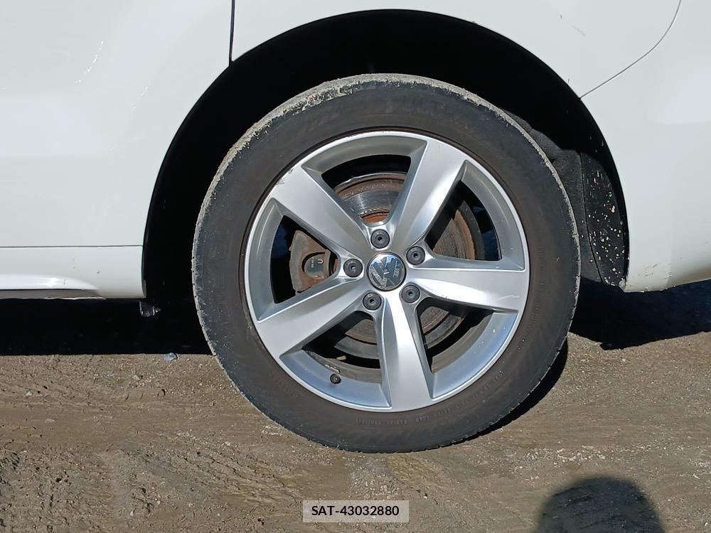 VolksWagen SHARAN 2014-08 1311433-35
