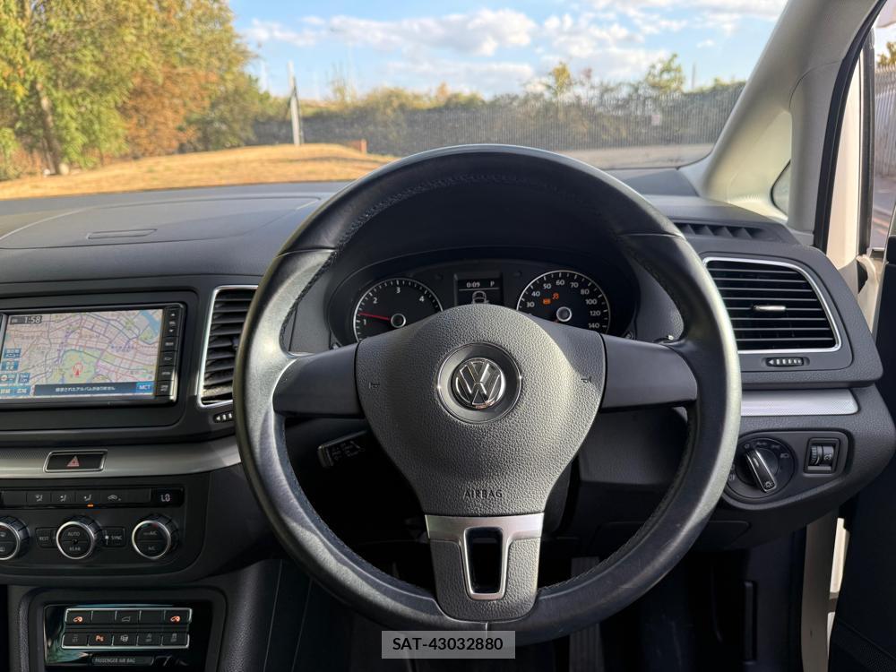 VolksWagen SHARAN 2014-11 1311433-12