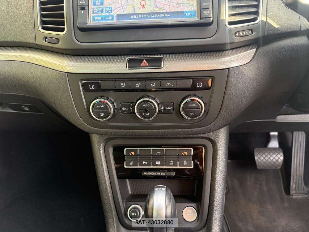 VolksWagen SHARAN 2014-11 1311433-17