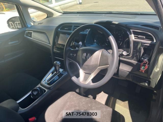 Honda SHUTTLE 2016-03 8486075-11