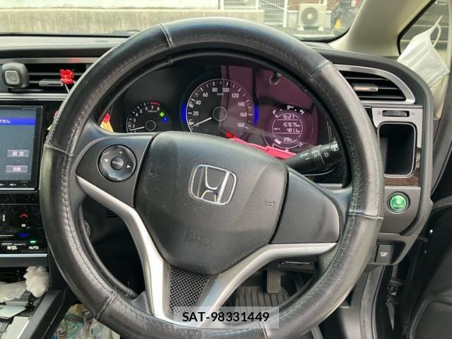 Honda SHUTTLE 2017-03 8831534-19