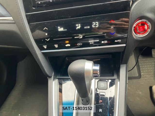 Honda SHUTTLE 2019-01 8884337-17