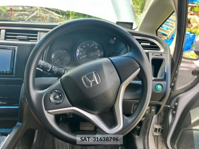 Honda SHUTTLE 2017-03 8438879-13