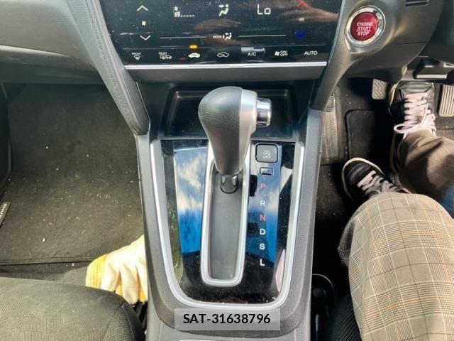 Honda SHUTTLE 2017-03 8438879-18