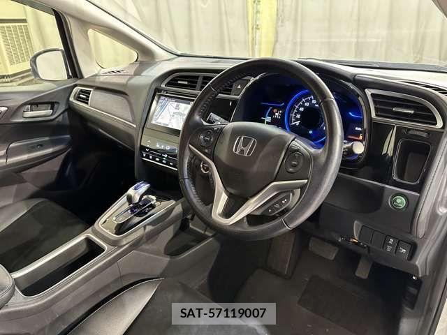 Honda SHUTTLE 2015-11 2967006-8