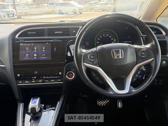 Honda SHUTTLE 2017-03 4330971-1