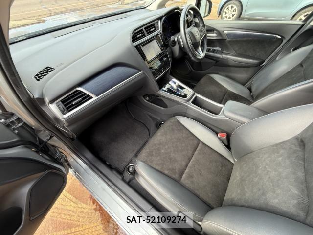 Honda SHUTTLE 2016-06 5878368-26