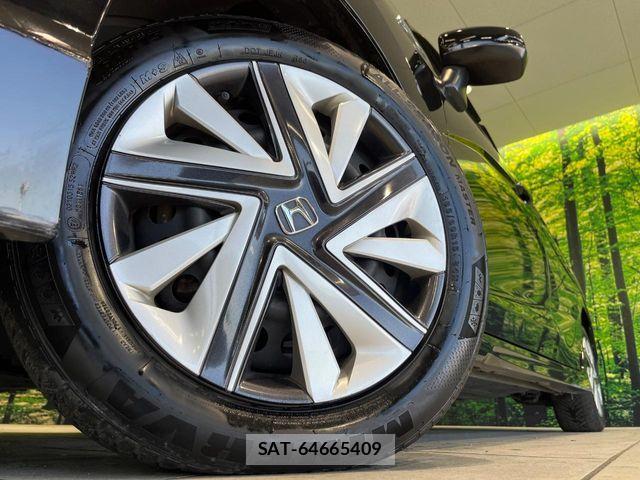 Honda SHUTTLE 2017-03 6306470-12