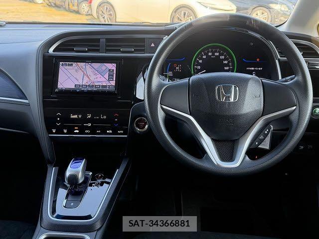 Honda SHUTTLE 2017-02 6684002-1