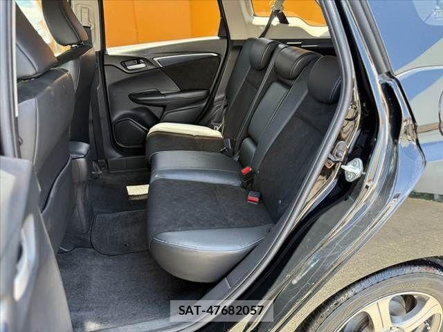 Honda SHUTTLE 2016-01 7619977-17