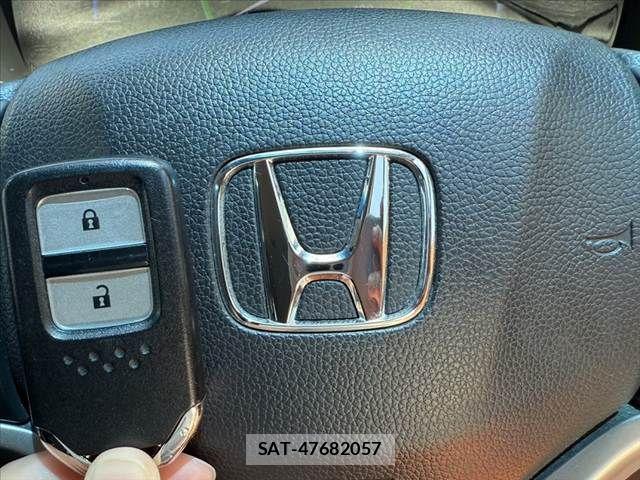 Honda SHUTTLE 2016-01 7619977-3
