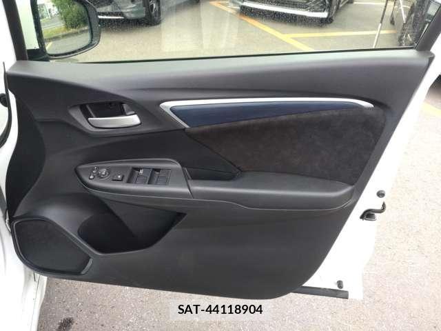 Honda SHUTTLE 2017-04 8101861-21