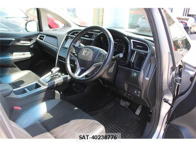 Honda SHUTTLE 2019-08 8132351-29