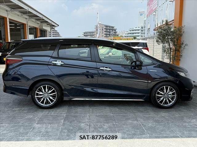 Honda SHUTTLE 2021-04 8231750-11