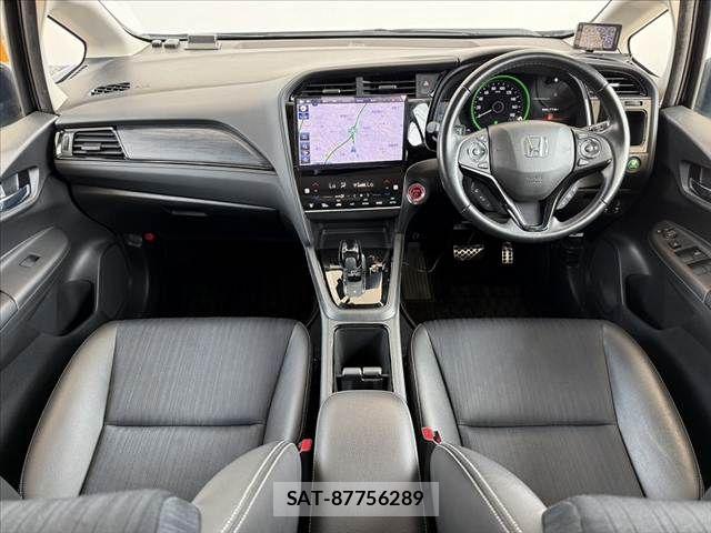 Honda SHUTTLE 2021-04 8231750-1