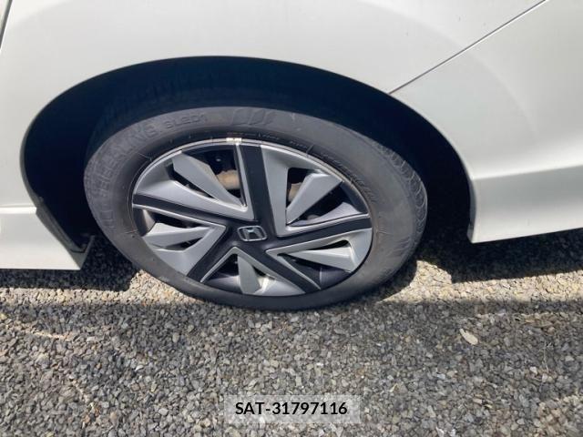 Honda SHUTTLE 2016-06 8231754-6