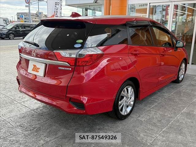 Honda SHUTTLE 2016-04 8355592-14