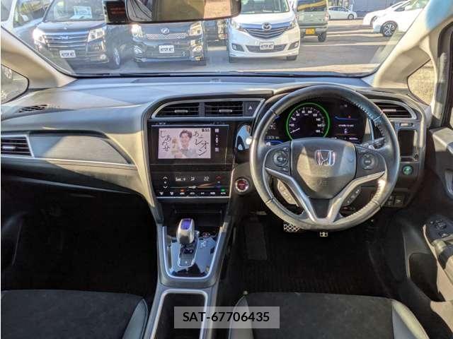 Honda SHUTTLE 2016-03 8355591-11
