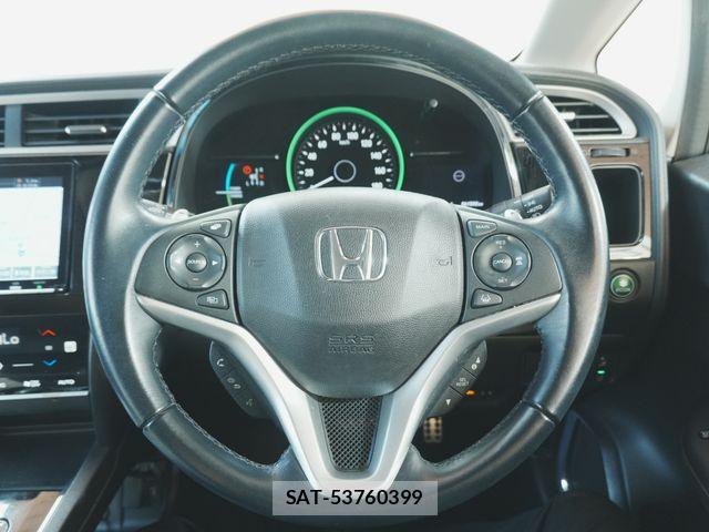 Honda SHUTTLE 2018-03 8368672-11