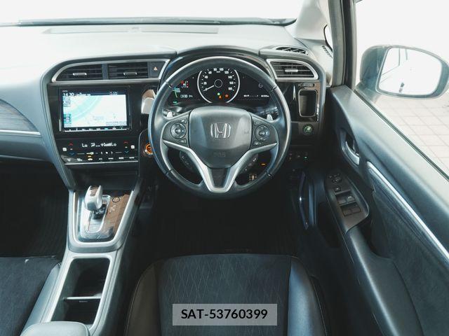 Honda SHUTTLE 2018-03 8368672-13