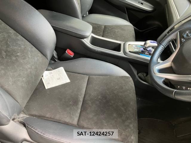 Honda SHUTTLE 2015-10 8372177-16
