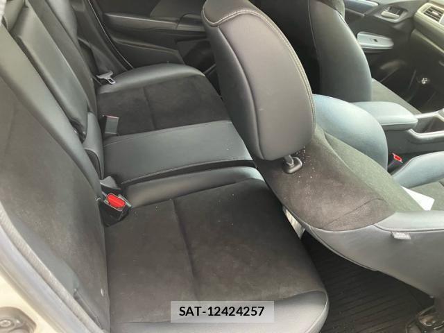 Honda SHUTTLE 2015-10 8372177-17