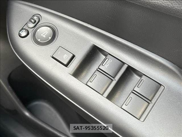 Honda SHUTTLE 2019-08 8527327-28