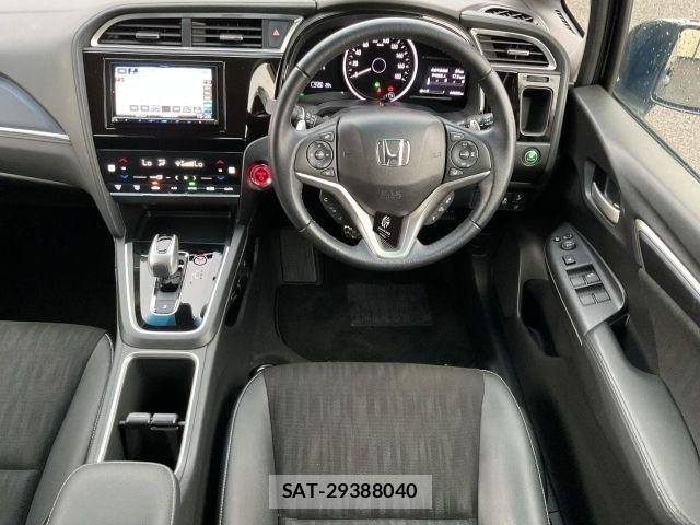 Honda SHUTTLE 2021-12 8563527-7