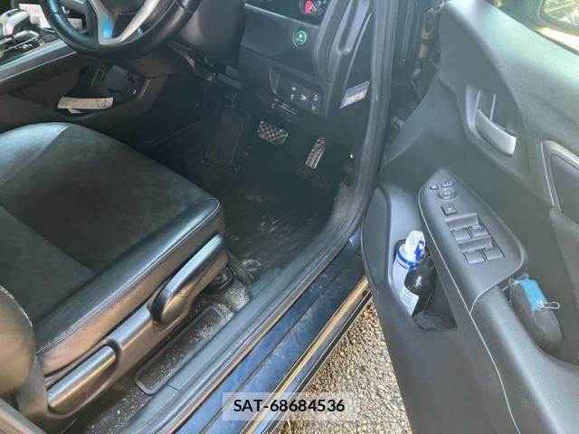 Honda SHUTTLE 2017-10 8666897-11