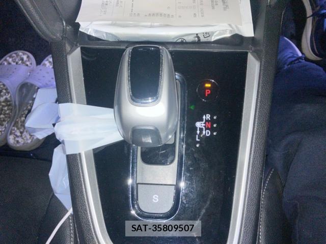 Honda SHUTTLE 2018-02 8831547-15