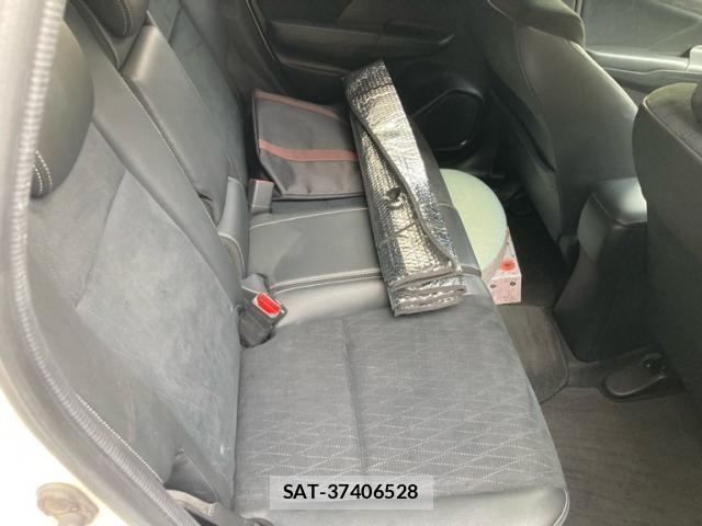 Honda SHUTTLE 2017-06 8831549-15