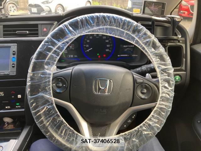 Honda SHUTTLE 2017-06 8831549-18