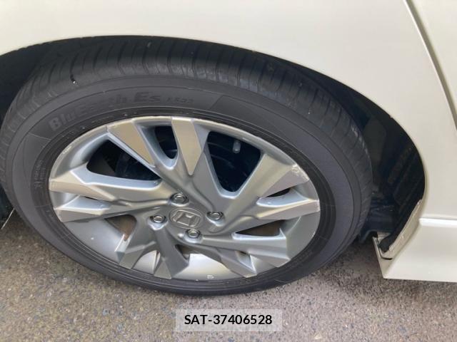 Honda SHUTTLE 2017-06 8831549-8