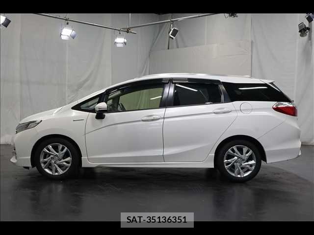 Honda SHUTTLE 2015-12 8831546-14