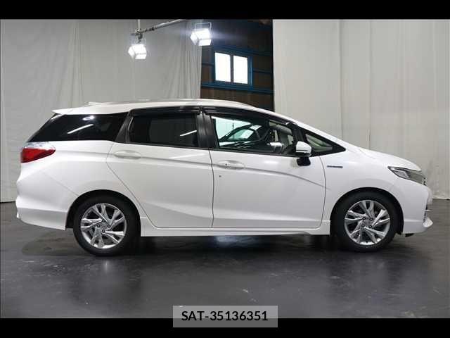 Honda SHUTTLE 2015-12 8831546-15