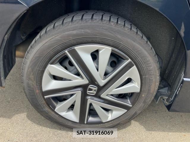 Honda SHUTTLE 2017-04 8745833-13