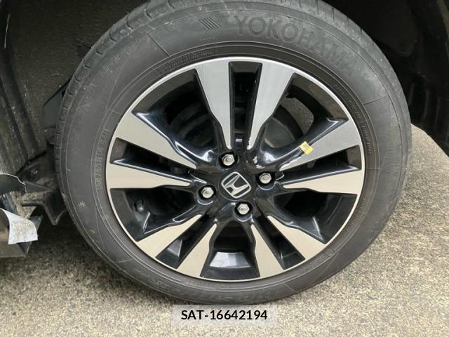 Honda SHUTTLE 2017-10 8797468-11