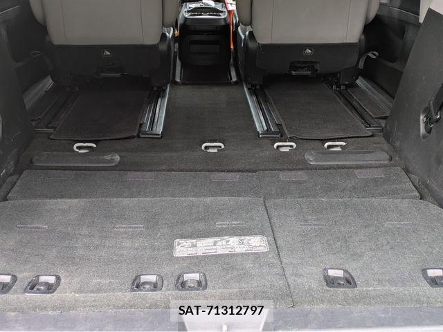 Toyota SIENNA 2026-03 7457720-20