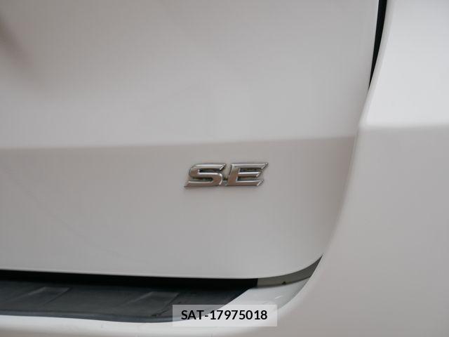 Toyota SIENNA 2013-06 8666898-11