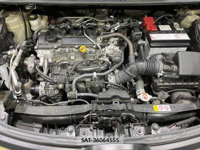 Toyota SIENTA 2024-04 530552-18