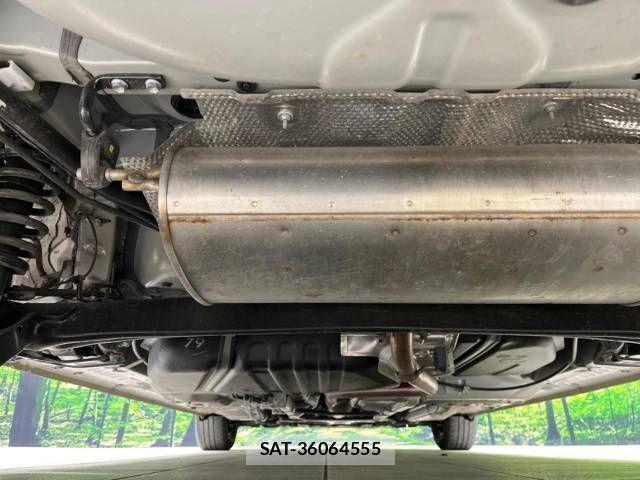 Toyota SIENTA 2024-04 530552-19