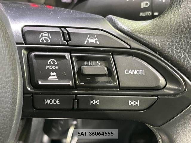 Toyota SIENTA 2024-04 530552-5